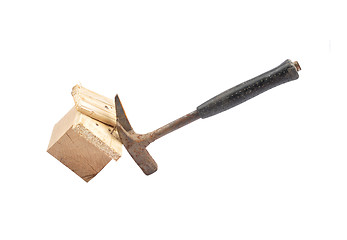 Image showing Claw hammer on wood