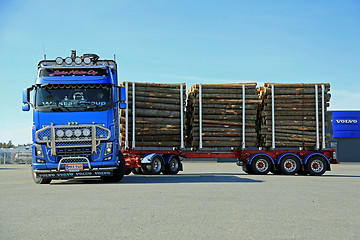 Image showing Volvo FH16 700 Logging Truck Moving on a Yard