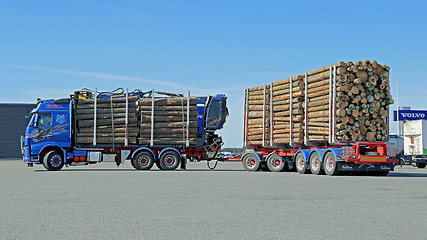 Image showing Volvo FH16 700 Logging Truck Moving on a Yard