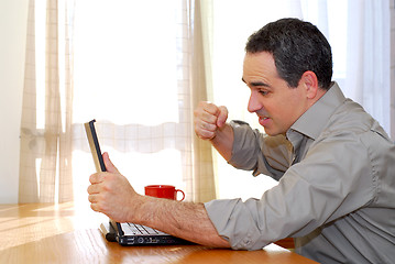 Image showing Man with laptop