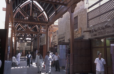 Image showing ASIEN GOLF ARABISCH EMIRATE DUBAI SOUQ TEXTIL