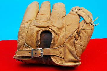 Image showing antique baseball glove