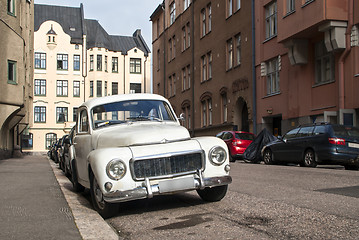 Image showing Old car in downtown of old city