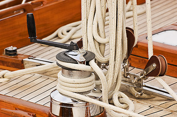 Image showing Winch rope and pulleys