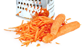 Image showing Carrots grated and whole with grater