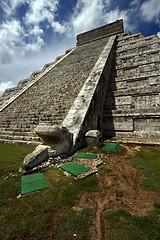 Image showing el castillo