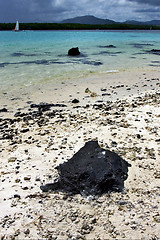 Image showing  rock sail and stone