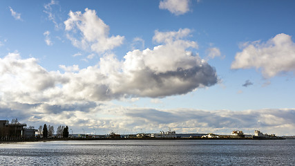 Image showing Skyline of cloudy sky in city port