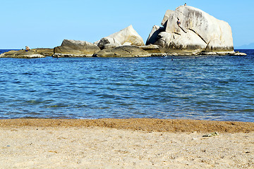 Image showing asia  kho tao coastline bay isle   big  rocks   