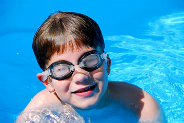 Image showing Boy child pool