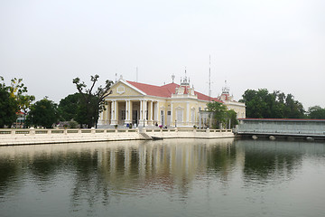 Image showing Phra Thinang Warophat Phiman