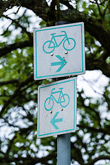 Image showing Bicycle sign in the park