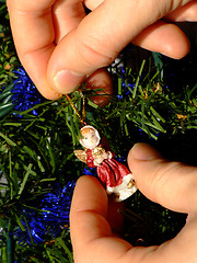 Image showing Making the Christmas tree
