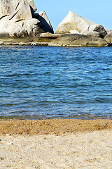 Image showing   coastline bay isle   big  rocks  froth foam   thailand  