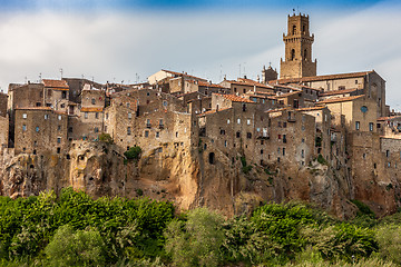 Image showing City on the clif in  Italy 