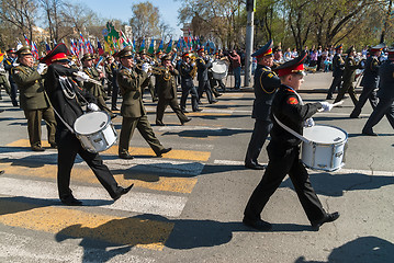 Image showing Military orchestra plays on Victory Day parade