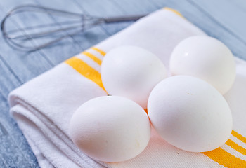 Image showing raw eggs