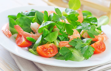 Image showing shrimps with salad