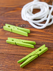 Image showing rope and clothespin