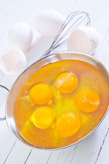 Image showing raw eggs