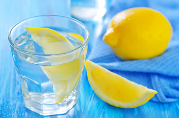 Image showing water with lemons