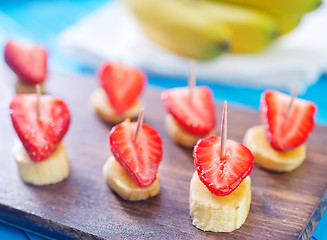 Image showing strawberry with banana