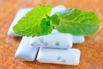 Image showing mint gum