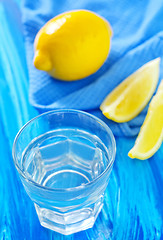 Image showing water with lemons