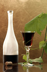 Image showing Red wine