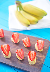 Image showing strawberry with banana