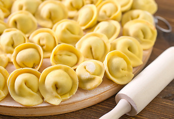 Image showing raw pelmeni