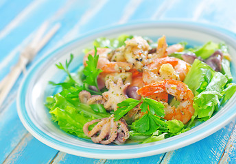 Image showing salad with seafood