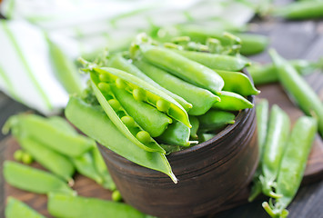 Image showing green peas