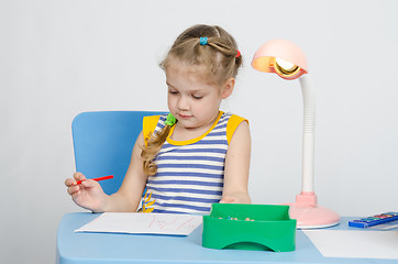 Image showing Four-year girl thought drawing pencils