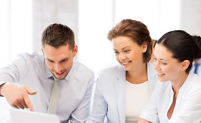 Image showing business team having discussion in office