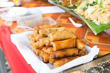 Image showing spring rolls and snacks at street market
