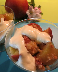 Image showing Dessert with apples and vanilla cream