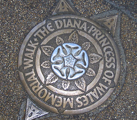 Image showing Plate marking Diana Memorial Walk in London