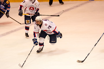 Image showing Hockey with the puck 