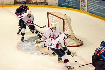 Image showing Hockey with the puck 