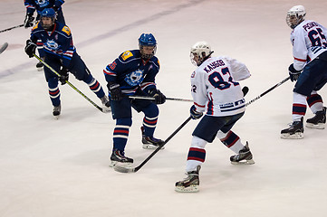 Image showing Hockey with the puck, 