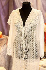 Image showing Orenburg downy shawl