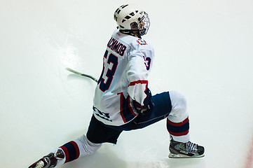 Image showing Hockey with the puck. 
