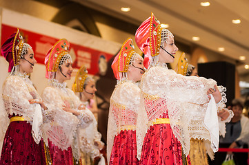 Image showing The girl in the Orenburg downy shawl