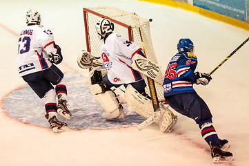 Image showing Hockey with the puck 