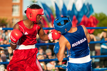 Image showing A boxing match between Alayn Limonta (Havana, Cuba) and Mamedov Gabil (Orenburg, Russia)