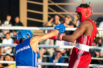 Image showing A boxing match between Alayn Limonta (Havana, Cuba) and Mamedov Gabil (Orenburg, Russia)