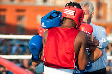 Image showing A boxing match between Alayn Limonta (Havana, Cuba) and Mamedov Gabil (Orenburg, Russia)