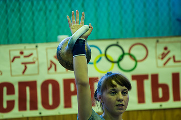 Image showing The girl in the kettlebell sport