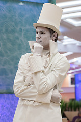 Image showing Living statue